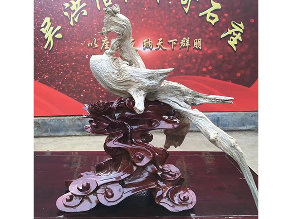 透雕座